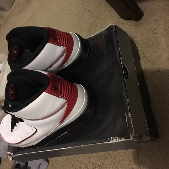 Jordan retro 2’s - Picture 3 of 4